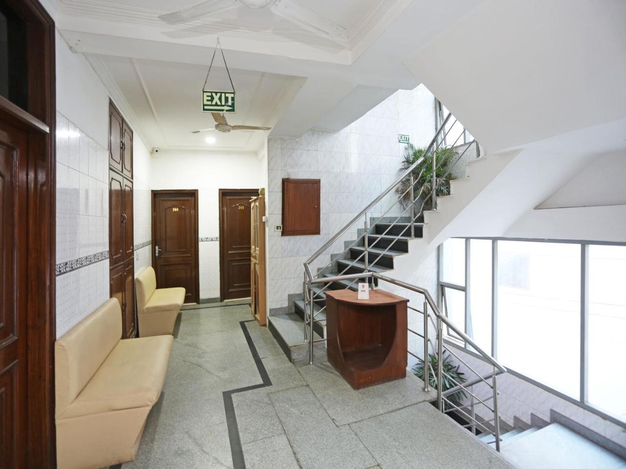 Oyo 472 Hotel Sareen Νέο Δελχί Εξωτερικό φωτογραφία