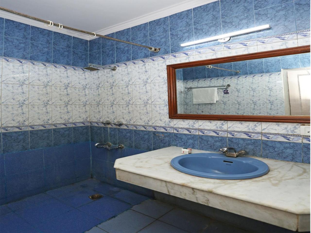 Oyo 472 Hotel Sareen Νέο Δελχί Εξωτερικό φωτογραφία